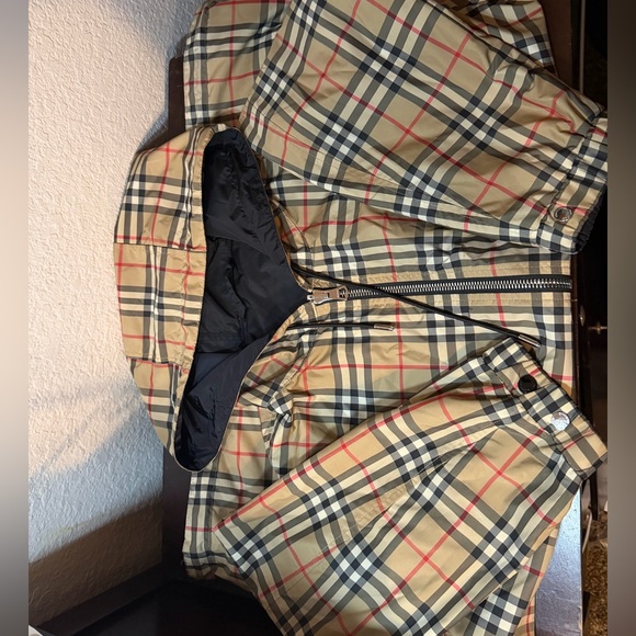 Burberry Other - Burberry Reversible Winbreaker